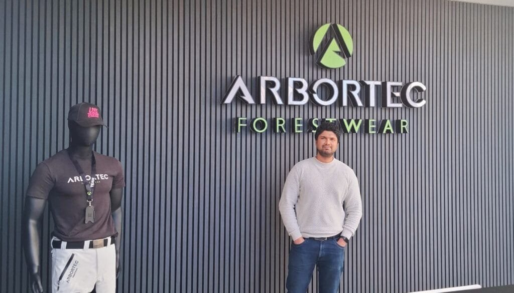 Hashan De Zoysa Arbortec Forestwear